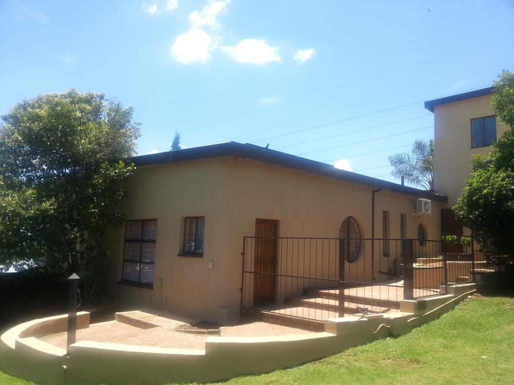 Private Apartments & Biz Stays Pretoria-Noord Zimmer foto